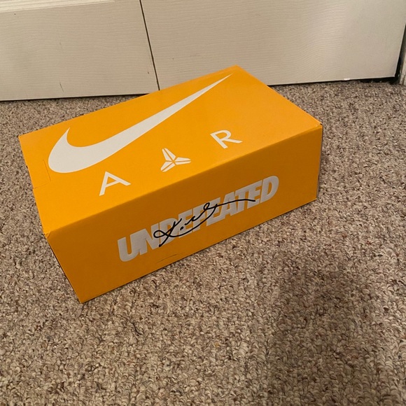 Nike Kobe 5 Protro Rare Size 7 men’s/kids 8.5 wmns - Picture 7 of 9